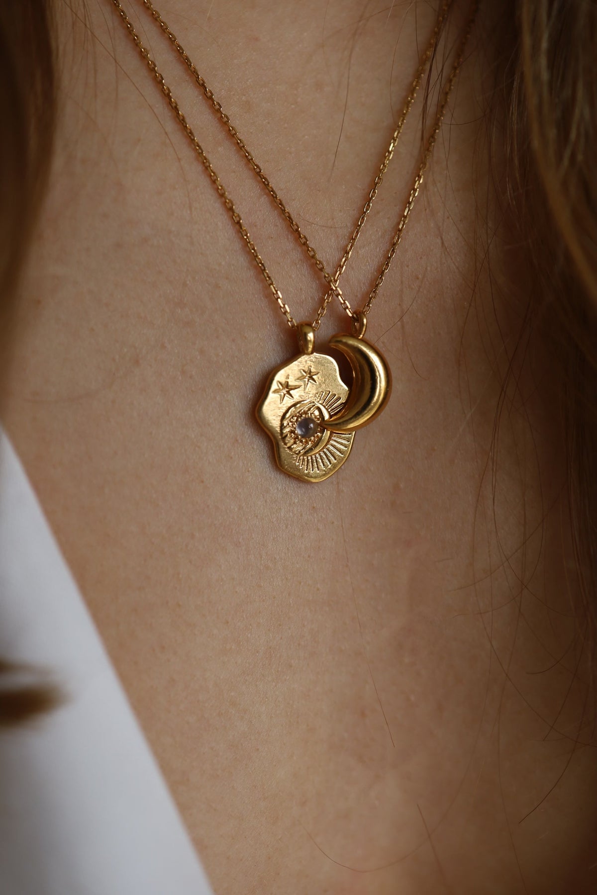 LUNA necklace with a moon pendant | Luks x Mellov