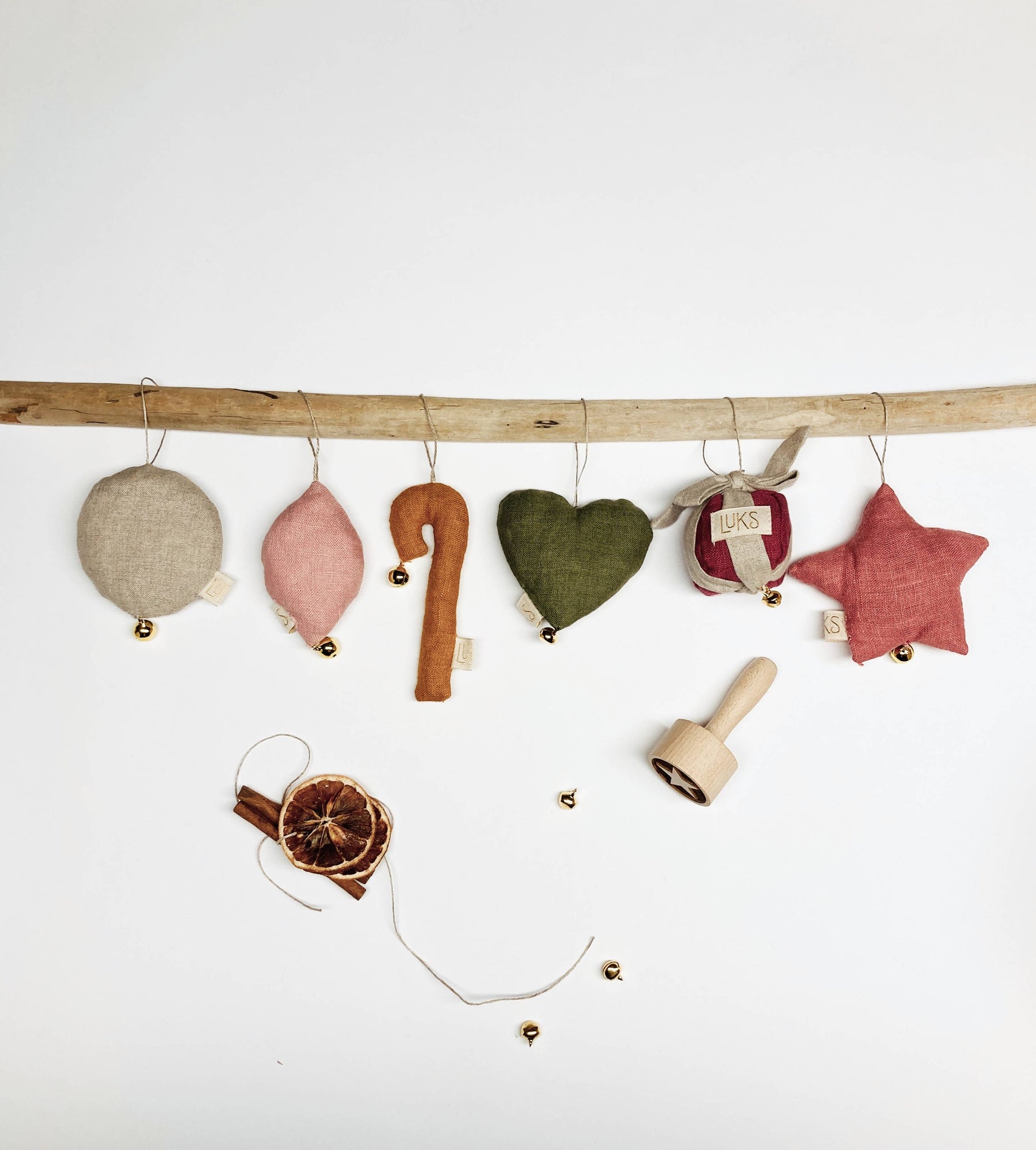 Less waste Christmas decorations (set)